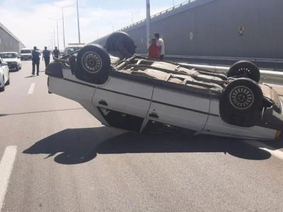 Adıyaman'da Otomobil Takla Atarak Ters Döndü