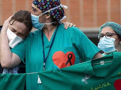 Af Örgütü 17 Bin Sağlık Çalışanının Kovid-19'dan Öldüğünü Açıkladı