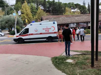 Denizde boğulma tehlikesi atlatan kadın tartışma sonrası suya girdi