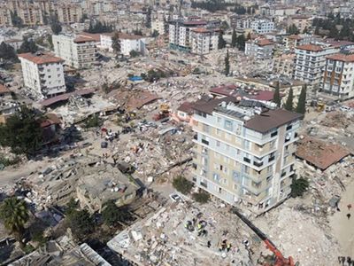 AFAD Müdürü yaşanan artçıları olağan dışı bir durum olarak tanımladı: 4 dakikada bir yaşanıyor