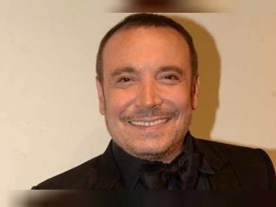 Afara Cenk Eren kimdir, nereli, evli mi? Cenk Eren kaç yaşında, gerçek adı nedir? Cenk Eren hayatı ve biyografisi