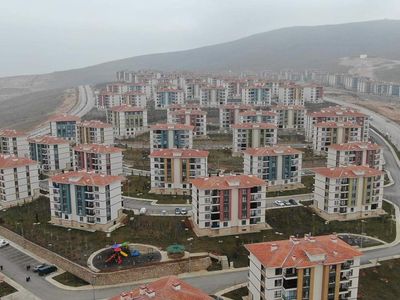 Afetzedeler evlerine hızlıca kavuşacak: İnşaat süresi kısalıyor