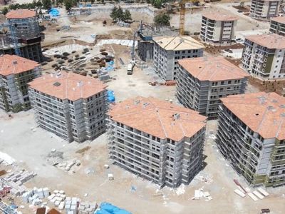 Afetzedeler evlerine kavuşuyor: Deprem konutlarının kura çekimi yapılacak