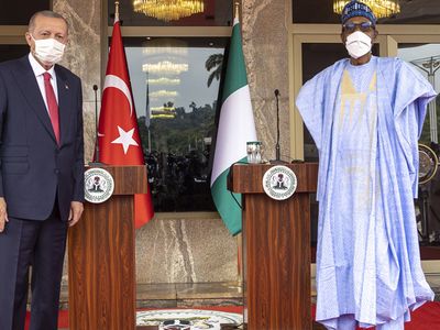 Afrikalı Uzmanlar Türkiye Batı’dan Çok Farklı Dedi