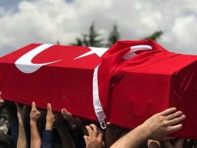 Ağrı’dan kahreden haber! Askeri araç devrildi: 2 asker şehit oldu