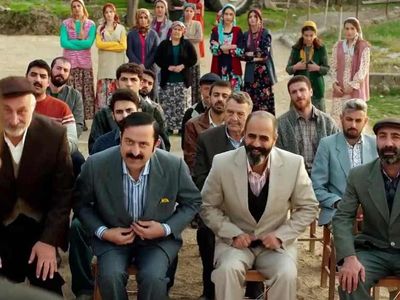 Aile Hükümeti film konusu ve oyuncuları