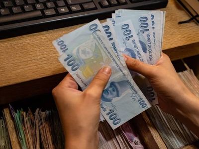 Aile ve Sosyal Hizmetler Bakanlığı duyurdu: Evde Bakım Yardımı ödemeleri hesaplara yatırıldı