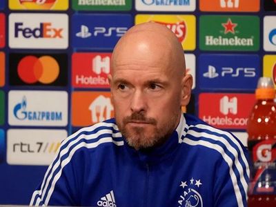 Ajax Teknik Direktörü Erik ten Hag'dan Beşiktaş Açıklaması!