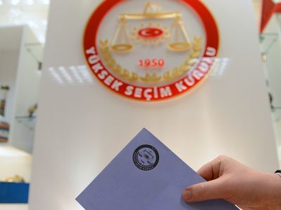 AK Parti Genel Başkanvekili Numan Kurtuluş’tan erken seçim açıklaması: "Belki biraz öne alabiliriz"