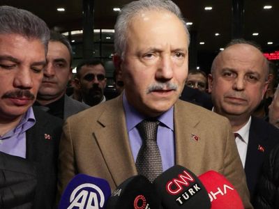 Ak Parti Küçükçekmece BŞB Başkan Adayı Aziz Yeniay saldırı anını anlattı: 20 saniye farkla kurtulduk