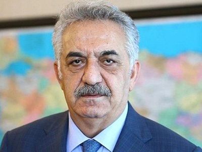 Hayati Yazıcı Kimdir?