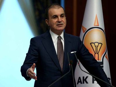 AK Parti Sözcüsü Ömer Çelik açıkladı: Türkiye ile Birleşik Arap Emirlikleri ilişkilerine dair beyanları partimizin görüşlerini yansıtmamaktadır