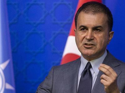 AK Parti Sözcüsü Ömer Çelik, MKYK Toplantısı'nın ardından açıklamalarda bulundu: 'Türkiye ile dayanışma değil bilek güreşi yapmak istiyorlar!'
