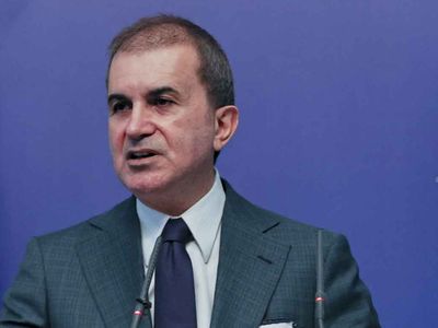 AK Parti Sözcüsü Ömer Çelik'ten CHP Genel Başkanı Kemal Kılıçdaroğlu'na sert tepki: "Bu siyaset biçimi değil, iftira kampanyası"