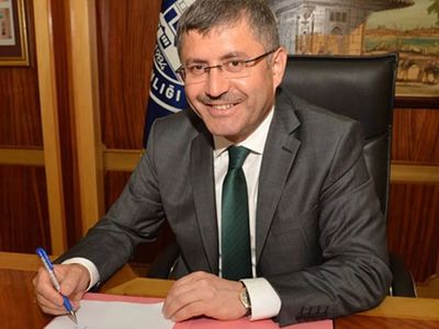 Ak Parti Üsküdar Belediye Başkan Adayı Hilmi Türkmen kimdir? Asıl mesleği ne?
