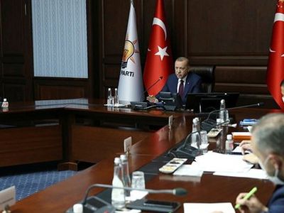 AK Parti'de Kritik Zirve! 15 Maddelik Yeni Seçim Yasasının da Konuşulacağı MYK Bugün Toplanıyor