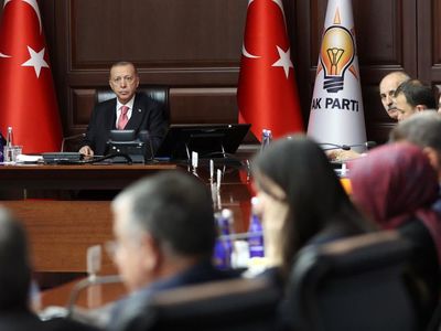 AK Parti'de MYK toplantısı sona erdi: Ömer Çelik'ten İsrail ve ekonomi açıklaması geldi