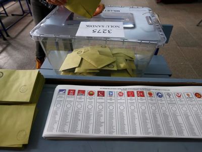 AK Parti’den anketler hakkında açıklama: ‘Hiçbir geçerliliği ve güvenliği yoktur’