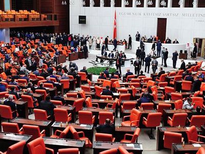 AK Parti'den Yeni Torba Yasa Teklifi: Ekonomik Düzenlemeler İçeriyor