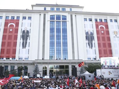 AK Parti’den yerel seçim analizi: Oy kaybı en yüksek olan şehirler incelenecek