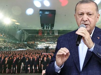 AK Parti’nin MKYK toplantısının perde arkası: Erdoğan bayrak değişimine gidecek!