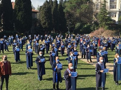 Boğaziçi Üniversitesi'nde Akademisyen Maaşı 9 Bin 416 Liraya Yükseldi!