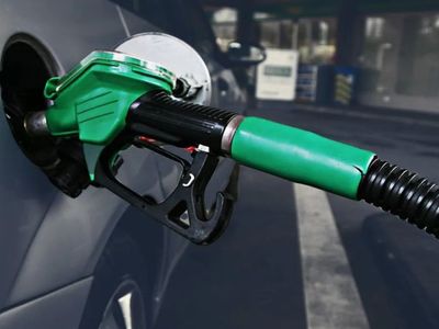 Akaryakıt fiyatları 21 Nisan 2024: Benzin ve motorin fiyatları ne kadar oldu, indirim veya zam var mı?