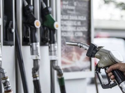 Akaryakıt fiyatları bir yukarı bir aşağı: Motorine indirim bekleniyor! 21 Ekim 2022 akaryakıt fiyatları