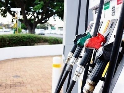 Akaryakıt fiyatları 15 Mart 2022 Salı güncel liste: Benzin, LPG, Mazot ve Motorin fiyatları (İstanbul, Ankara, İzmir) fiyatlar düştü mü, indirim geldi mi, ne zaman gelecek? İşte İL İL güncel liste