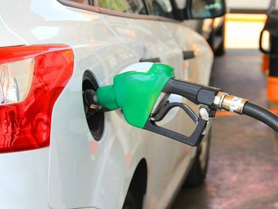 Akaryakıt fiyatlarına zam var mı? Benzin ve motorine indirim gelecek mi? 26 Şubat 2024 akaryakıt fiyatları güncel