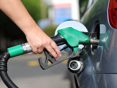 Akaryakıt fiyatlarına zam veya indirim geldi mi? Benzin ve motorinde indirim ve zam var mı? 16 Ocak 2024 güncel akaryakıt fiyatları