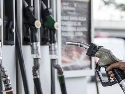 Akaryakıt fiyatlarında indirim dalgası sürüyor: Yarından itibaren pompaya yansıyacak