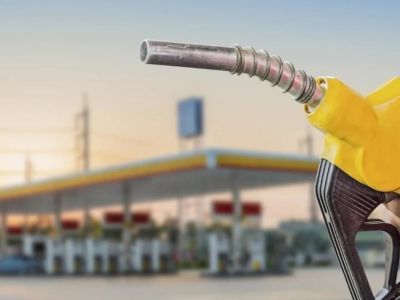 Akaryakıt fiyatlarında yeni değişim: Benzine ve Motorine indirim geldi! İşte güncel fiyatlar…