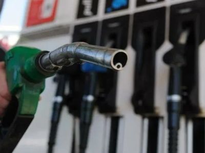Akaryakıta çifte zam: Benzin ve motorin fiyatları değişti (9 Ağustos 2024)