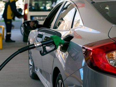 Akaryakıta yeniden zam geliyor: Motorin 40 lirayı aşacak
