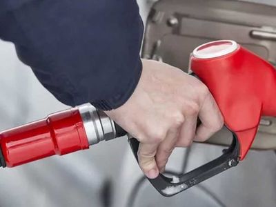 Akaryakıtta büyük indirim! Petroldeki düşüş sonrası motorin fiyatı açıklandı: İşte Güncel motorin ve benzin fiyatları