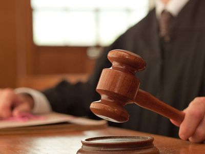 Akrabasının Kimliğiyle Ameliyat Oldu! Suçsuz  Bulundu