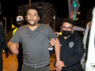 Aksaray’da Akılalmaz Olay: Polise Hakaret Etti, Basına Saldırdı