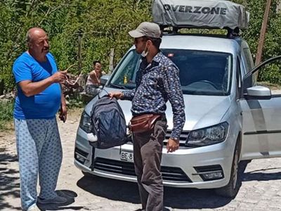 Aksaray’da Turistlerin Unuttuğu Para Dolu Çantayı Muhtar Teslim Etti