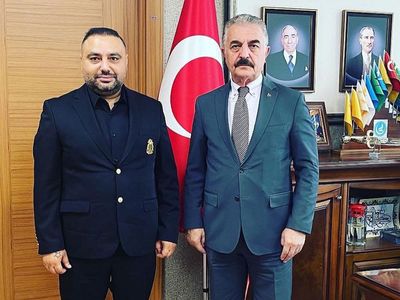 Alaattin Çakıcı’nın danışmanı Ferhat Aydoğan MHP’de bir takım ziyaretlerde bulundu