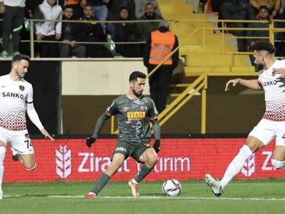 Alanyaspor Gaziantep FK maçını canlı izle Bein Sports 4 -  Alanya Gaziantep maçı canlı yayın takip linki
