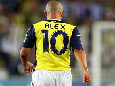 Alex de Souza sahaya dönüyor! Süper Lig'de devrim!