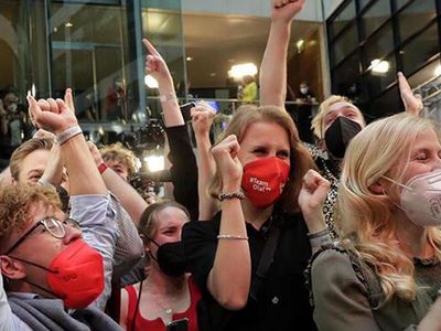Almanya’daki Genel Seçimden Sosyal Demokrat Parti Birinci Çıktı!