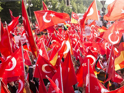 Almanya'daki Türkler 'dük' olacak