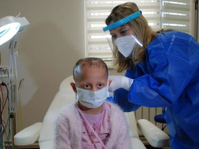 Alopesi Universalis Hastası Ceylin’in Pembe Toka Hayali Gerçek Oluyor!