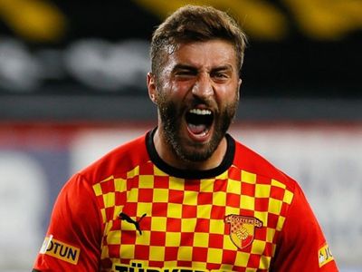 Alpaslan Öztürk Belçika Yolcusu!