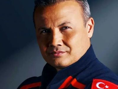 Alper Gezeravcı Uzay Komutanlığına Atandı