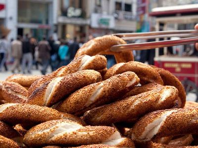 Altı Ay Sonra Simitçiler Tekrar Simit Tezgahlarına Kavuştular