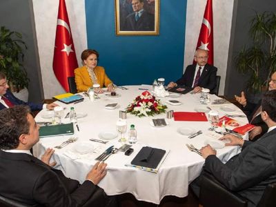 Altılı Masa’nın ekonomi vaatleri kafaları karıştırdı: Mutabakat Metni’nde çelişkili ifadeler 