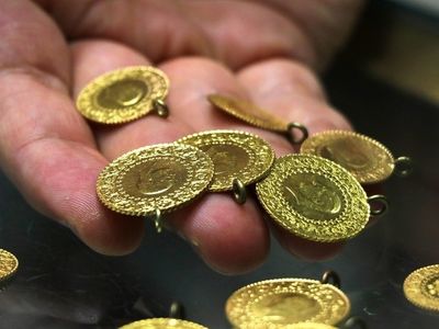 Altın hızını kesmeden yükseliyor: Güne rekor fiyatla başlangıç